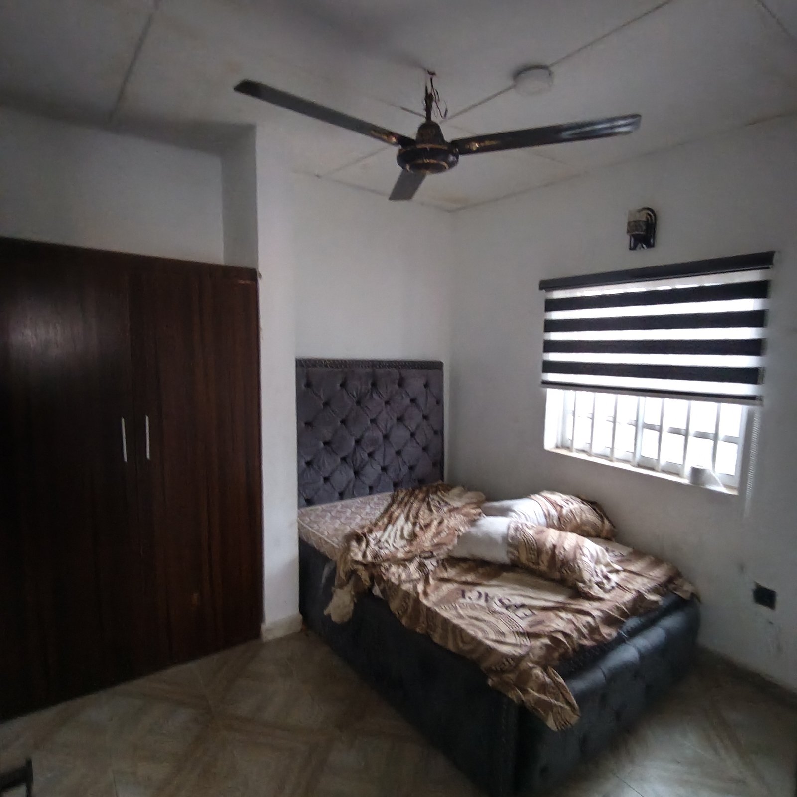 Lovely POP 2 Bedroom Flat In A Clean Compound property image