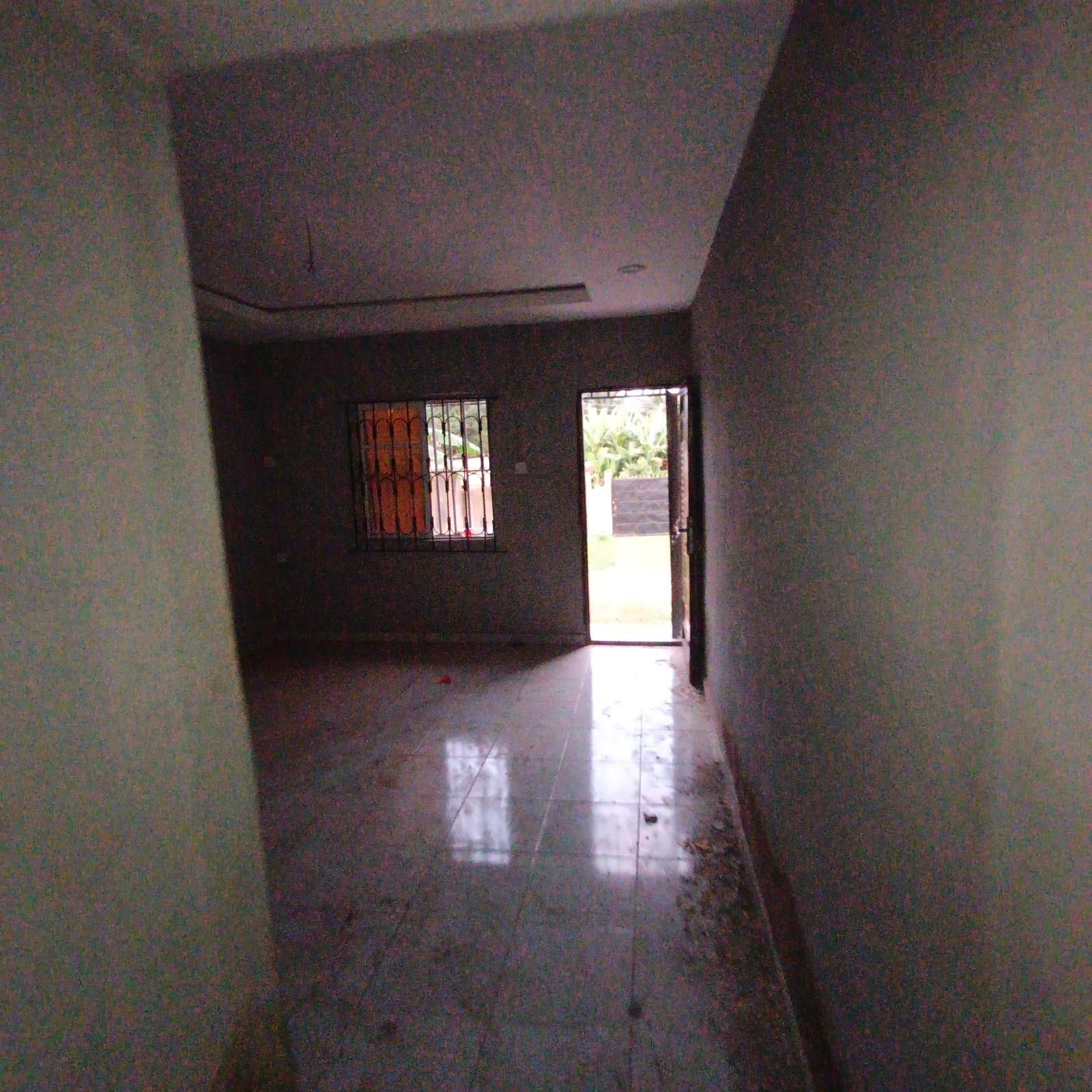 POP Mini Flat Near Bus Stop property image