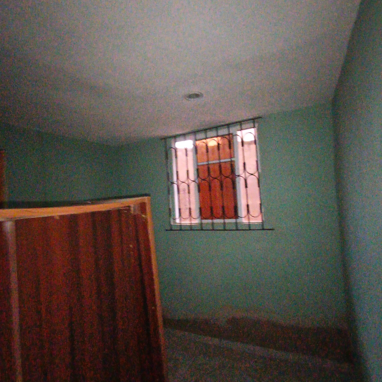 POP Mini Flat Near Bus Stop property image