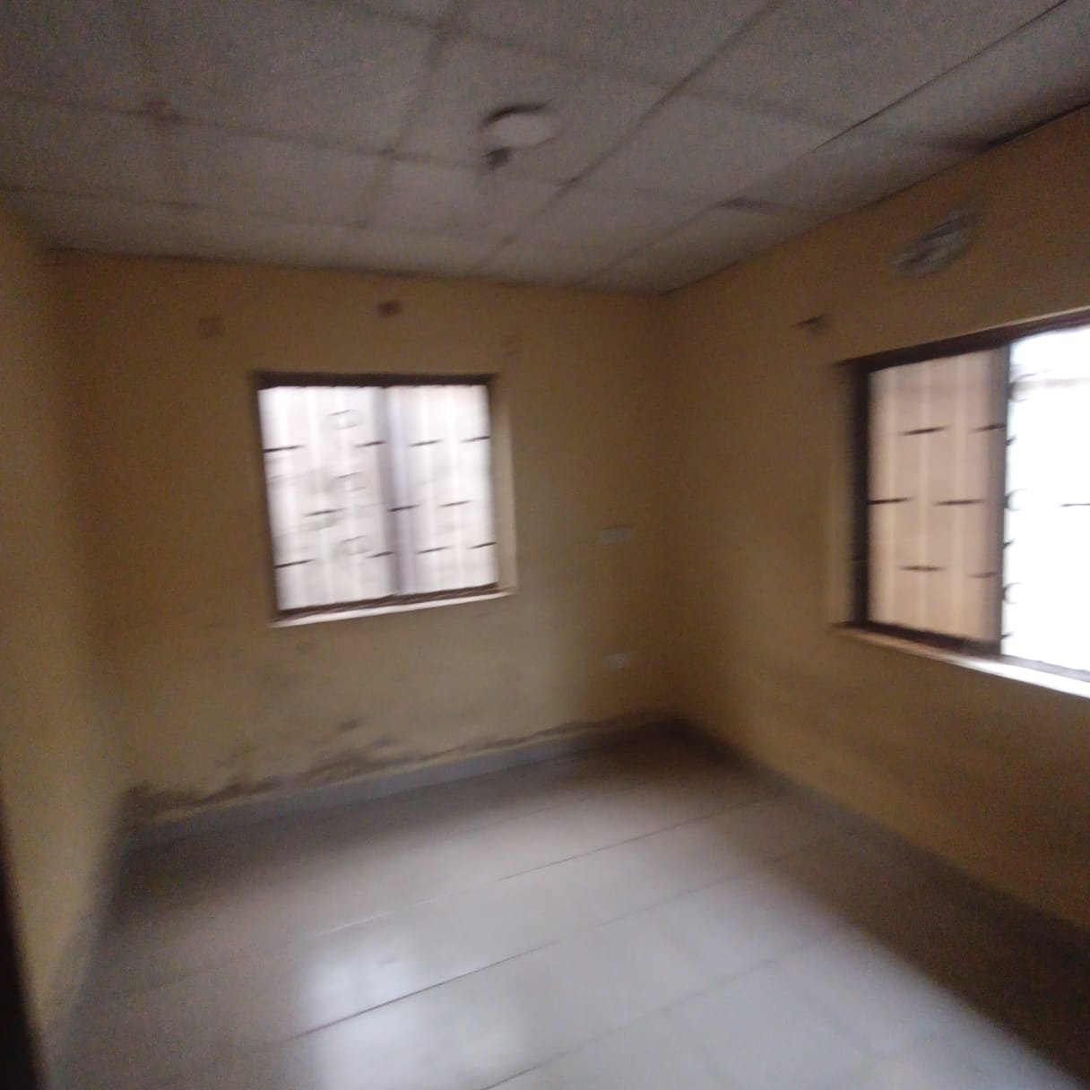 Spacious 3 Bedroom Flat With 3 Toilets property image