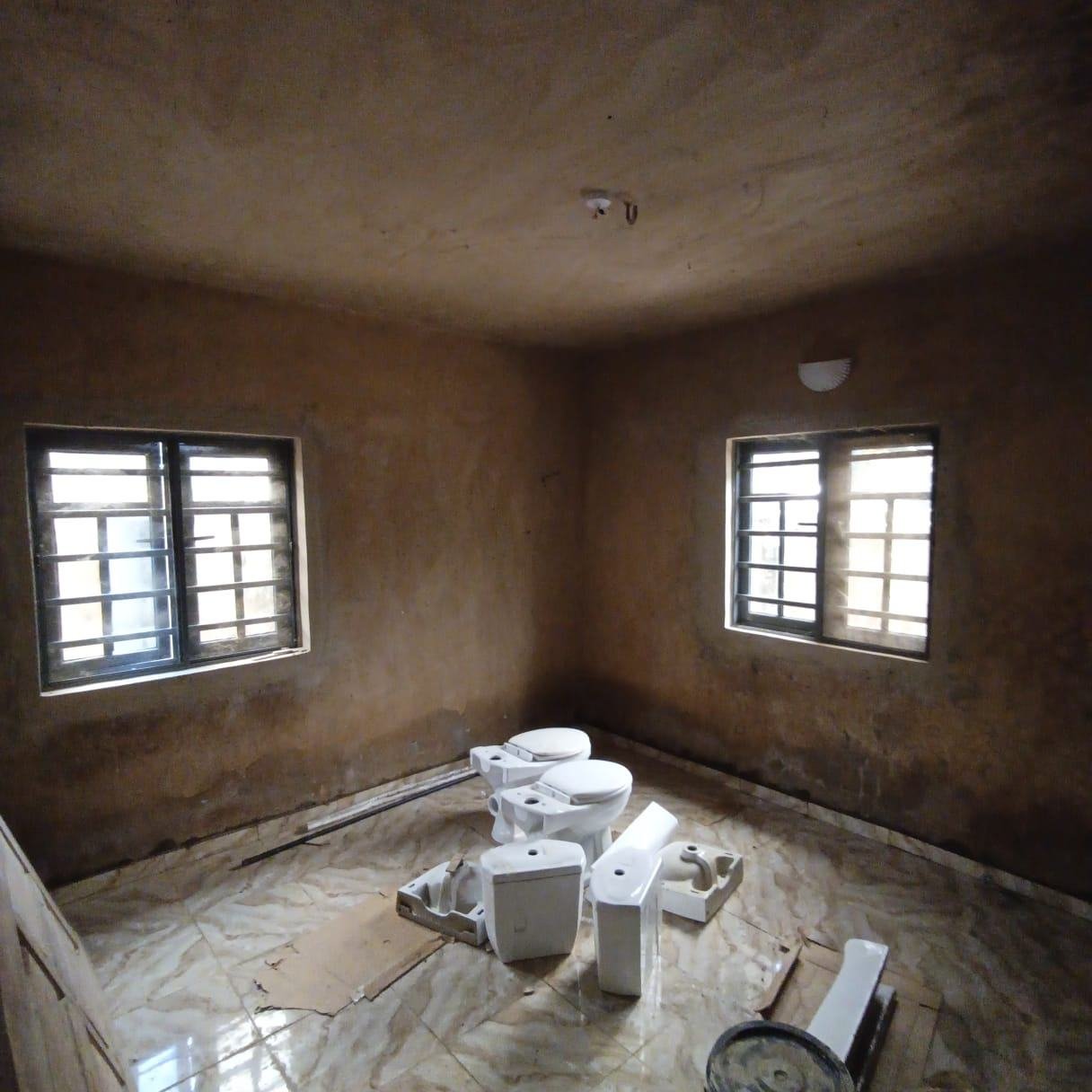 Newly Built Spacious 2 Bedroom Flat for Rent at Orimerummu, Asese property image