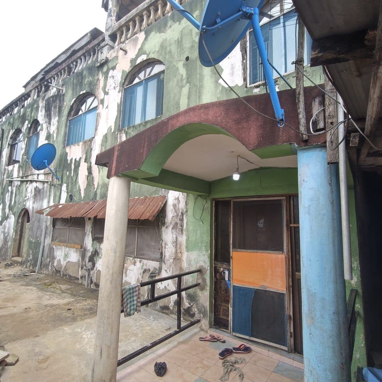 Massive 20-Unit Apartment Property on 3 Plots for Sale at Agbara property image