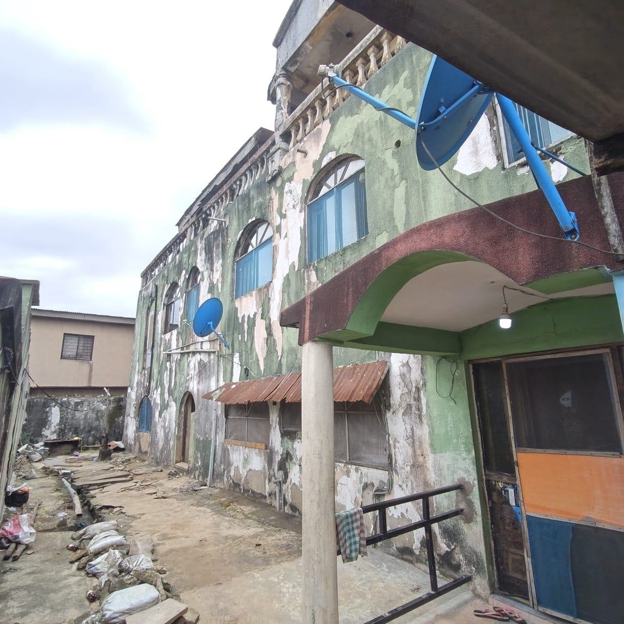 Massive 20-Unit Apartment Property on 3 Plots for Sale at Agbara property image