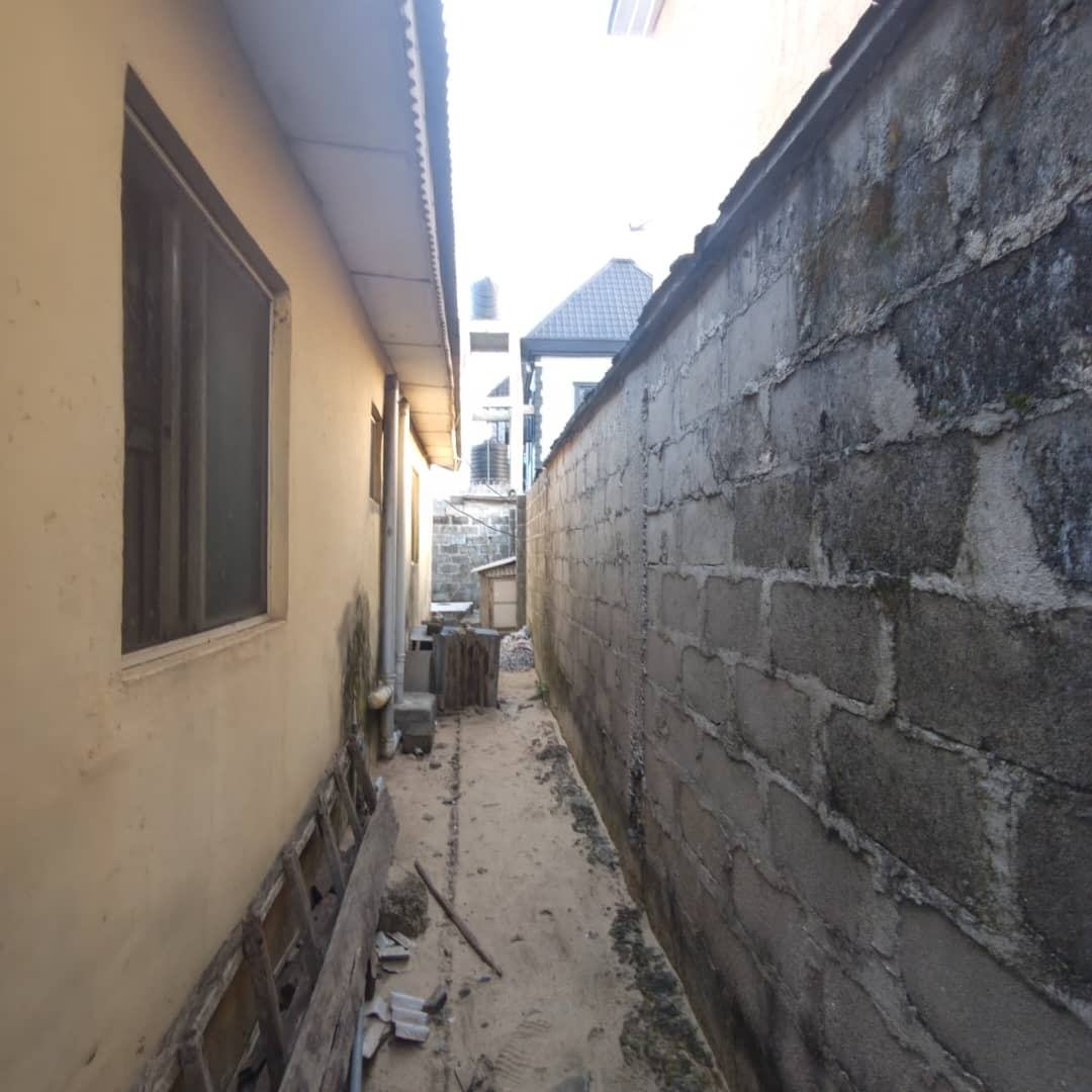 3 Bedroom Bungalow for Sale at Magbon Badagry Oko Afo property image