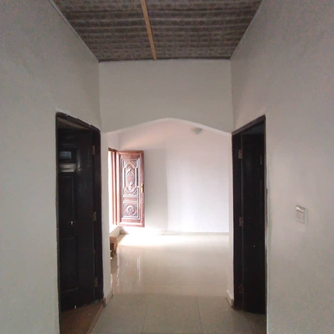 Clean 2 Bedroom Flat En Suite for Rent at Cele 1 Idanyin, Agbara property image