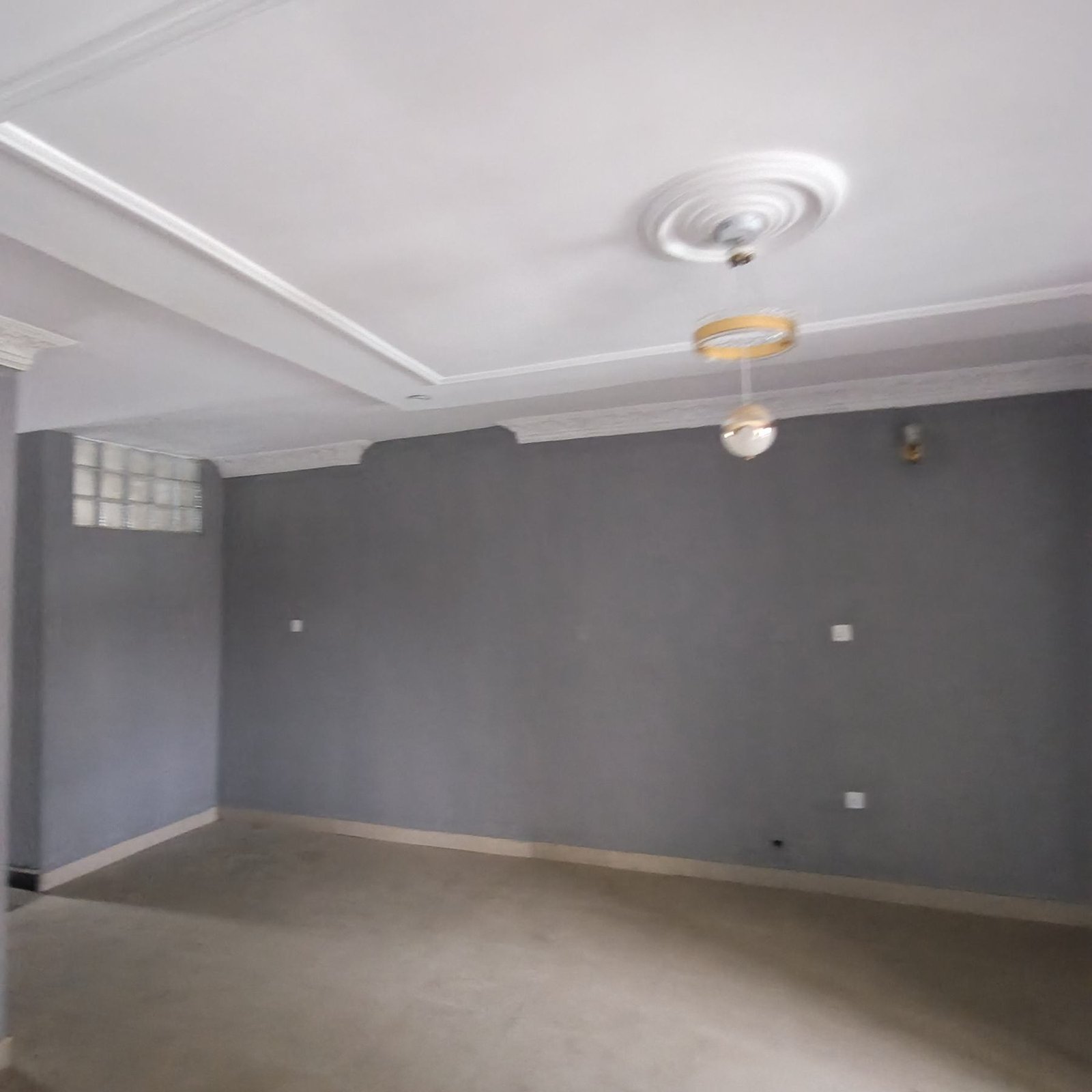Newly built lovely POP 2 bedroom flat property image