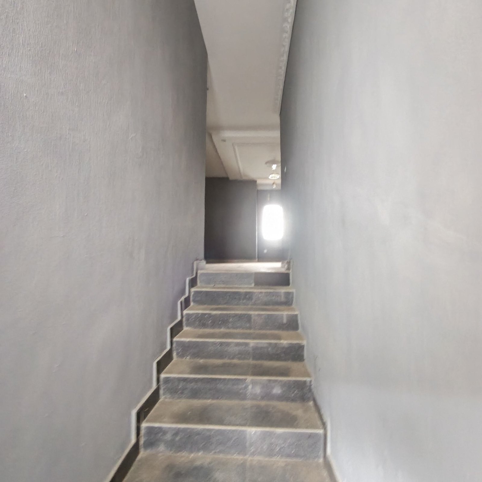 Newly built lovely POP 2 bedroom flat property image