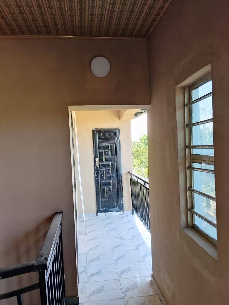 Newly Built Lovely POP Mini Flat Upstairs for Rent in Magboro. property image